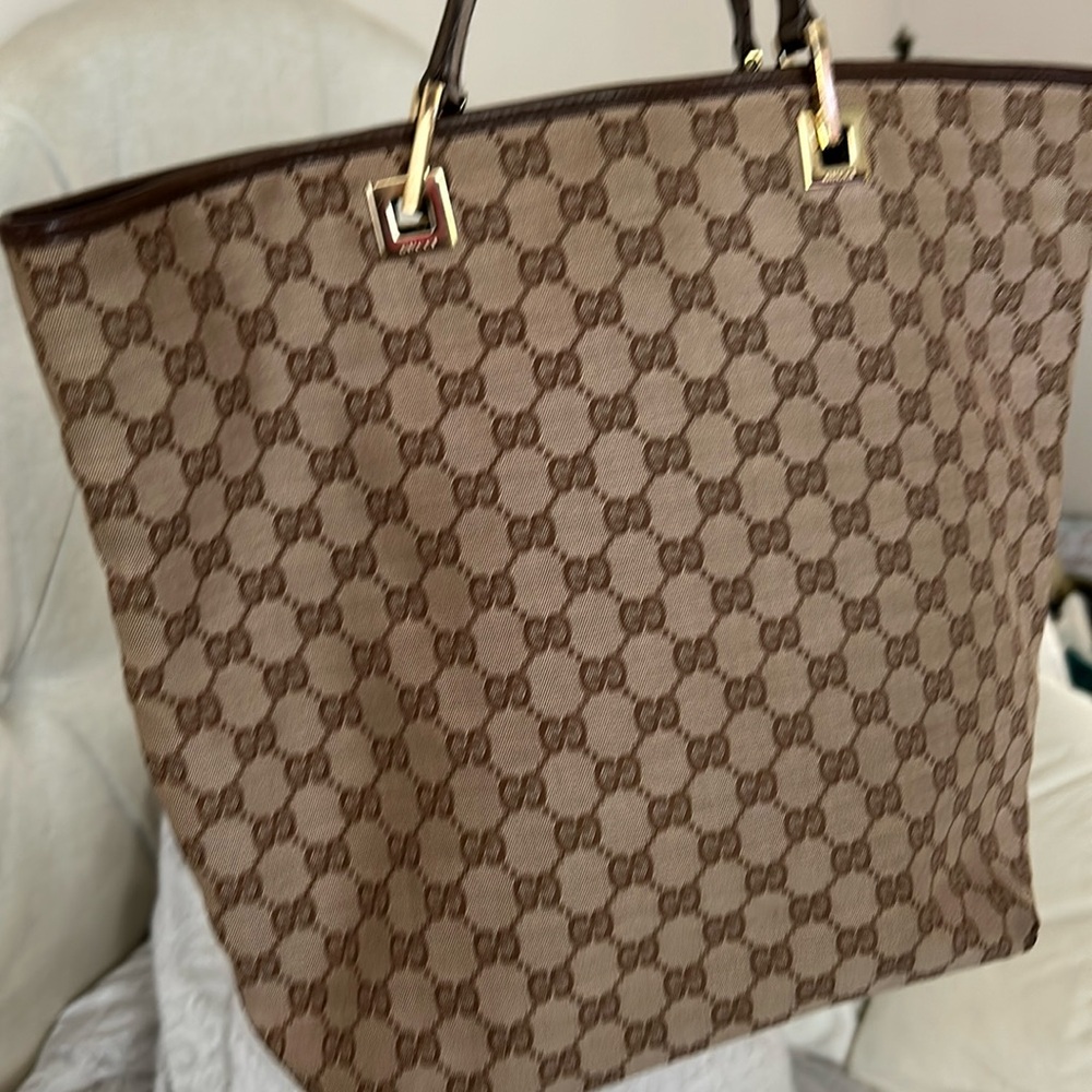 Gucci GG tote